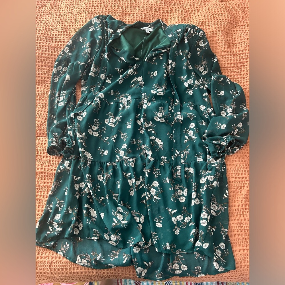 Green dress, great for christmas